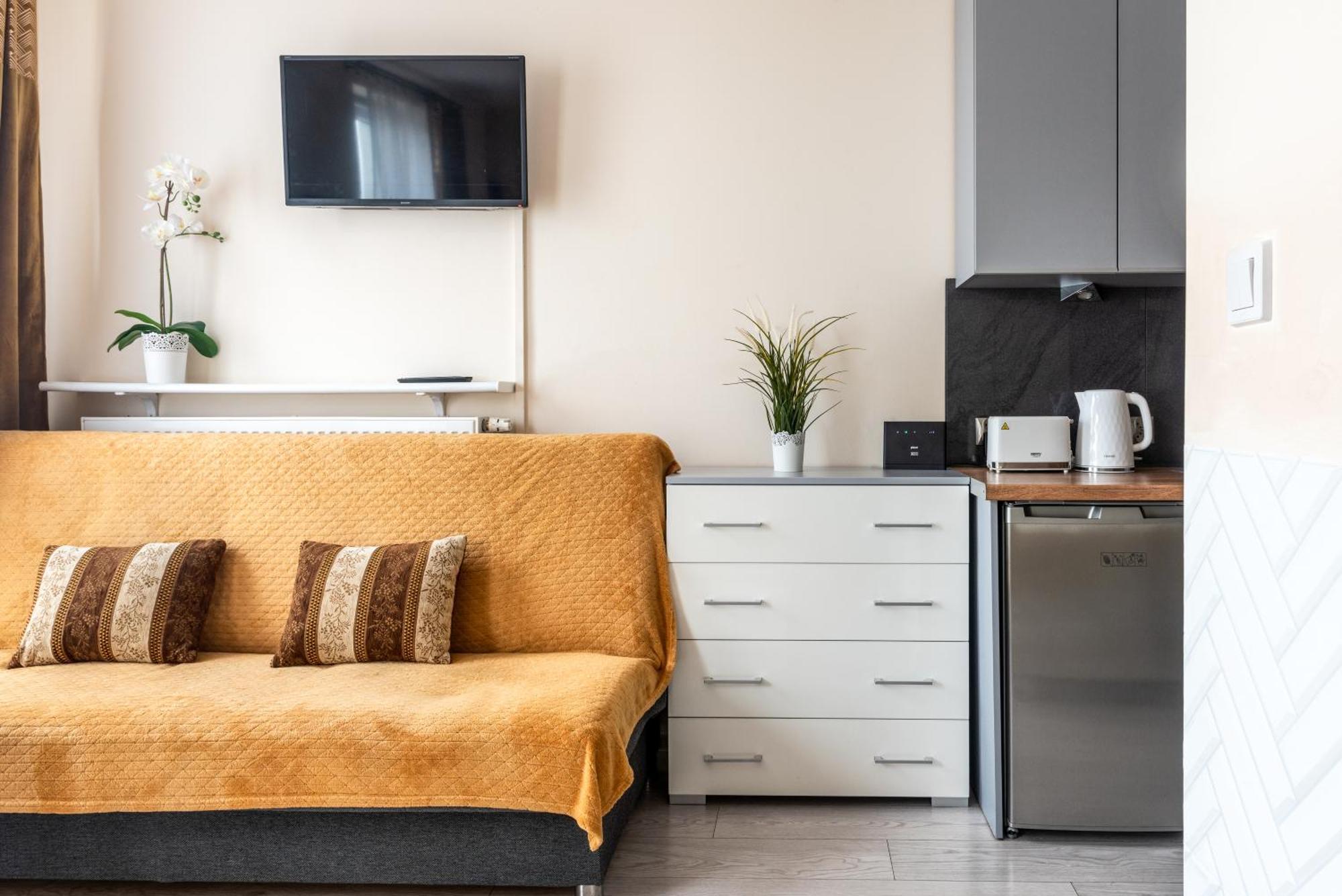 Cozy Modern Apartment Astoria Magic Orange Old Town Krakau Buitenkant foto